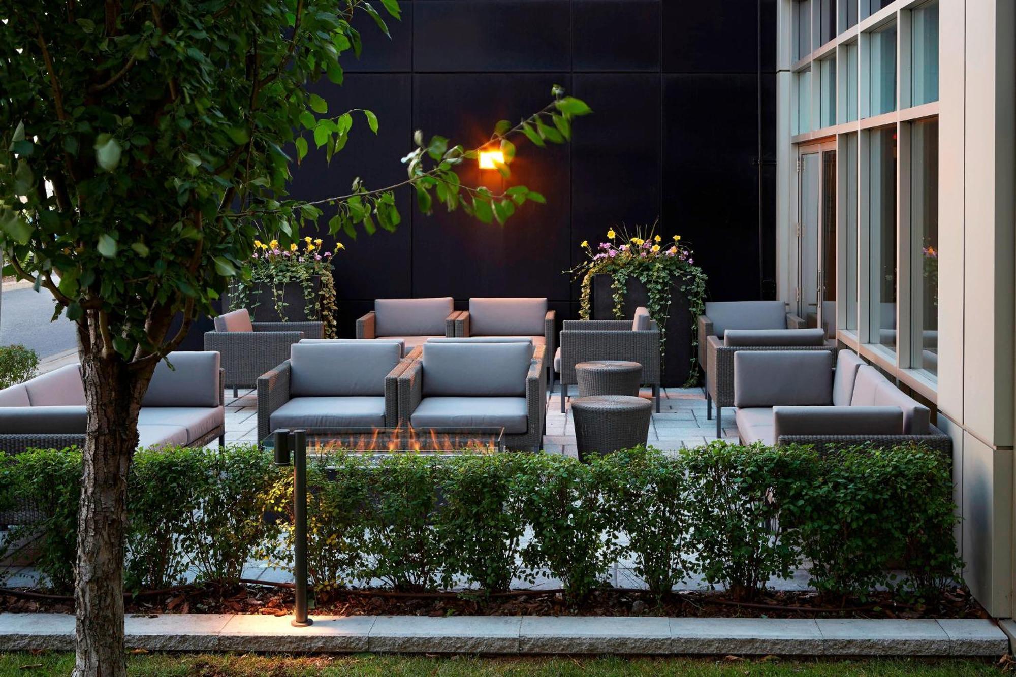 Residence Inn By Marriott Montreal Airport Dorval Exterior foto